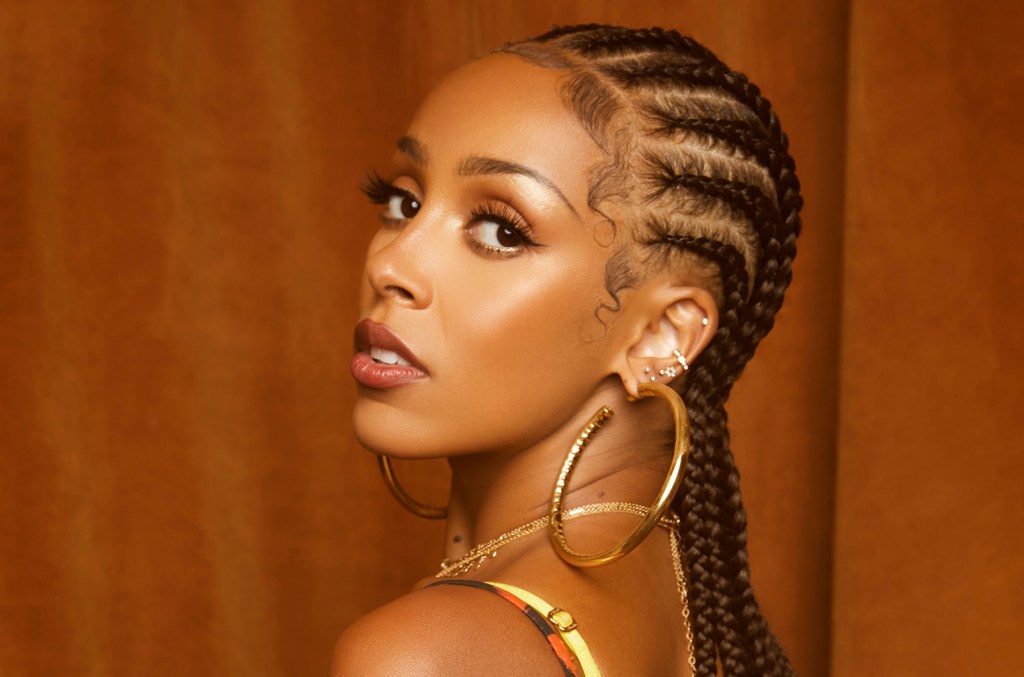 Doja Cat Nabs No. 1 Single With ‘Paint The Town Red’ – Billboard